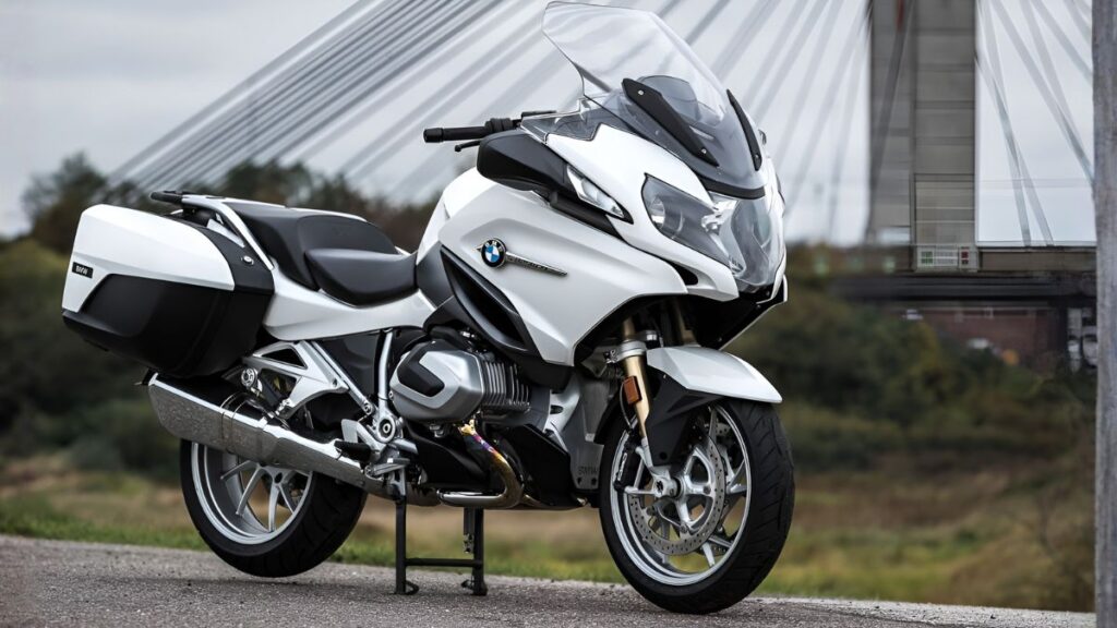 BMW R 1250 RT Review Price Specs Features & Performance Explained