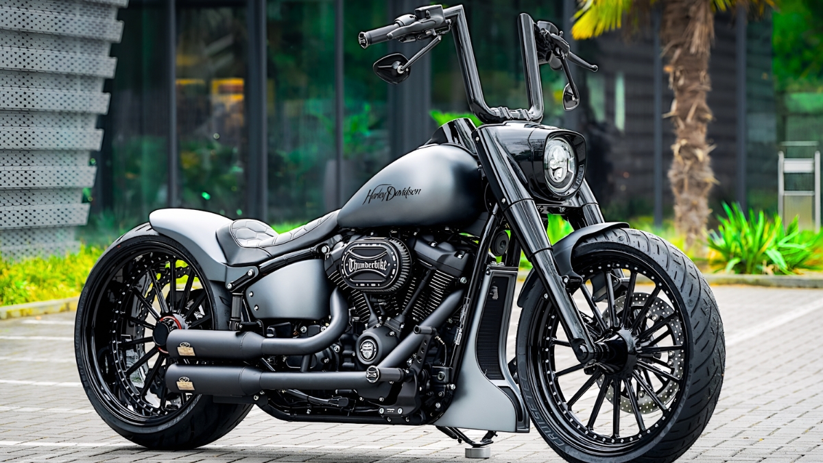 Custom Harley-Davidson Fat Boy 2025 Silver Blast Redesign Inspired by Audi and AMG